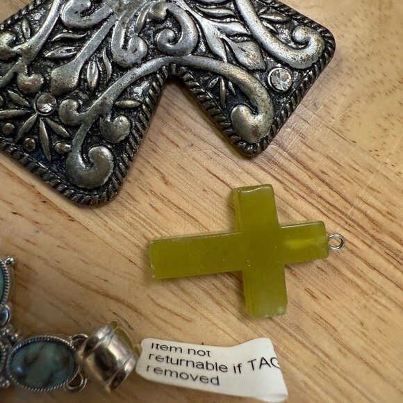 Lot Of 7 Cross Pendants Gothic, Cottagecore, Fairycore, Grunge, Punk, Religious - Picture 6 of 9